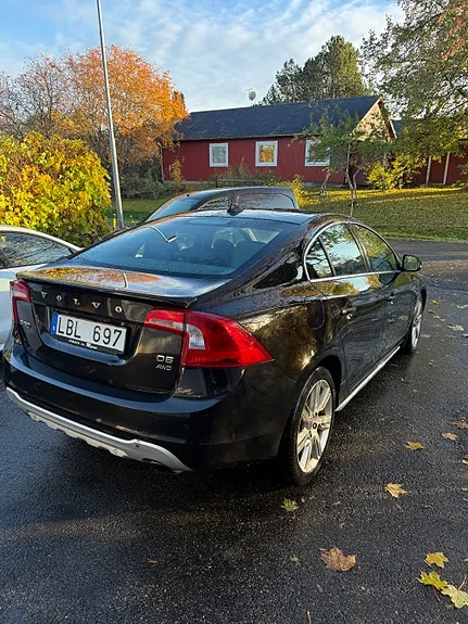 Volvo S60 2011 photo 3