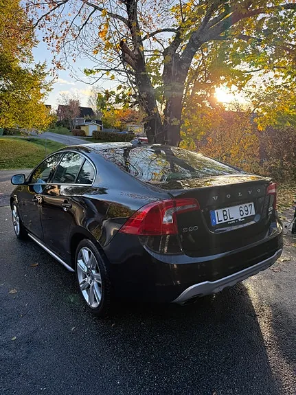 Volvo S60 2011 photo 5