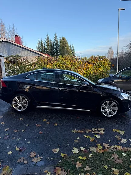 Volvo S60 2011 photo 4