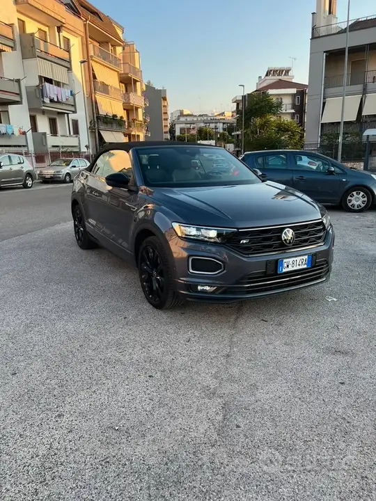 Volkswagen T-Roc 2022 photo 3
