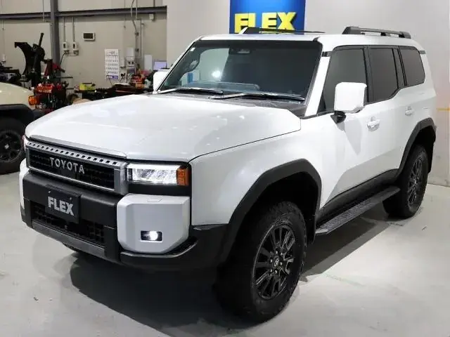 Toyota Land Cruiser 250 2024 photo 3
