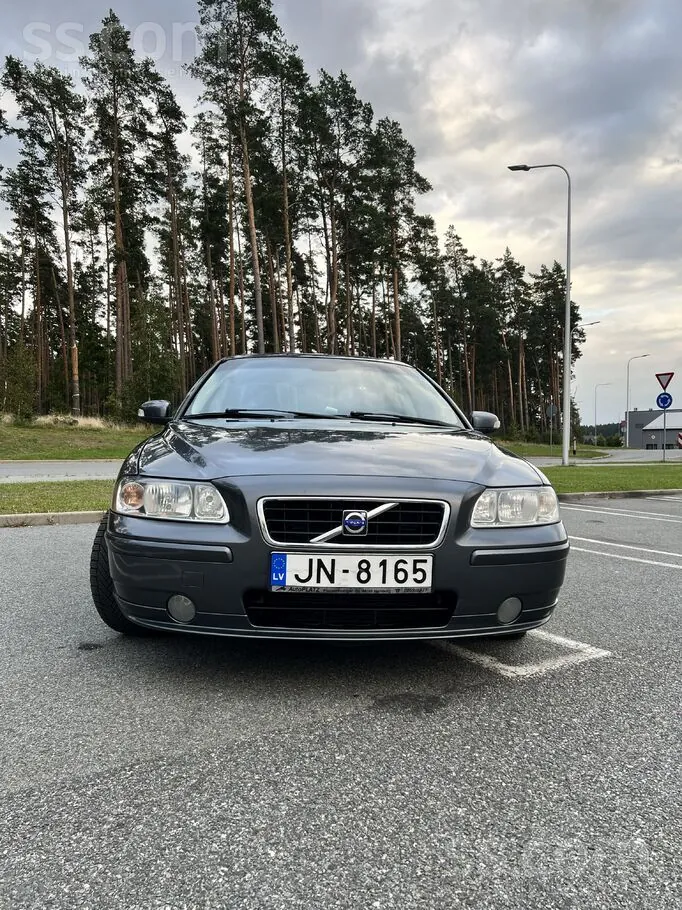 Volvo S60 2008 photo 4