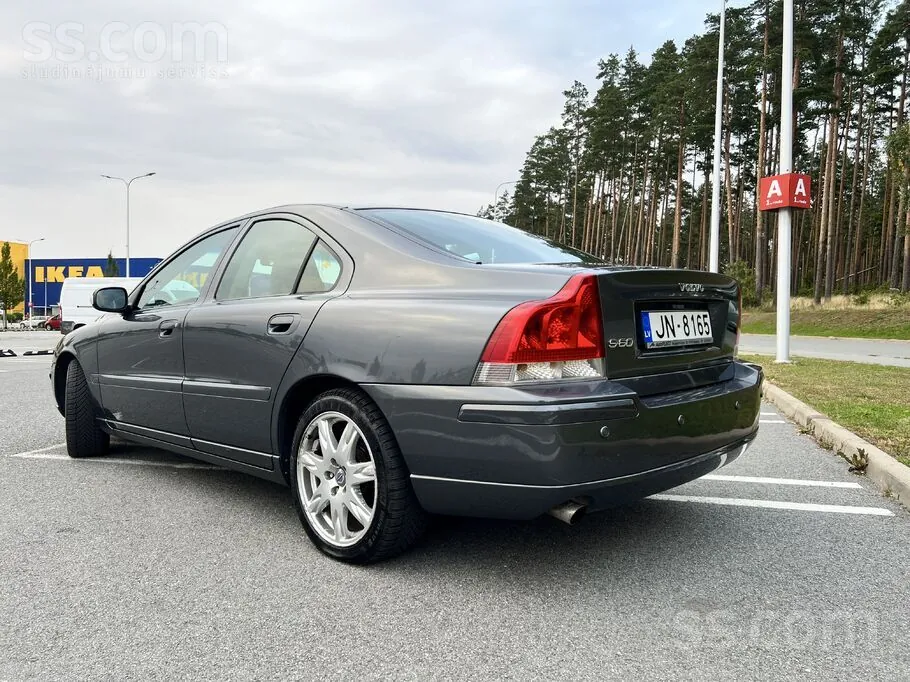 Volvo S60