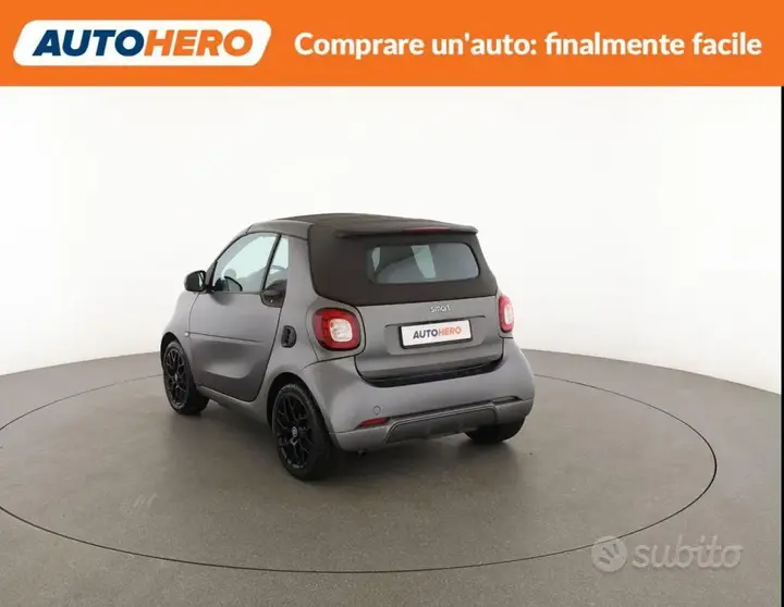 Smart Fortwo 2019 photo 4