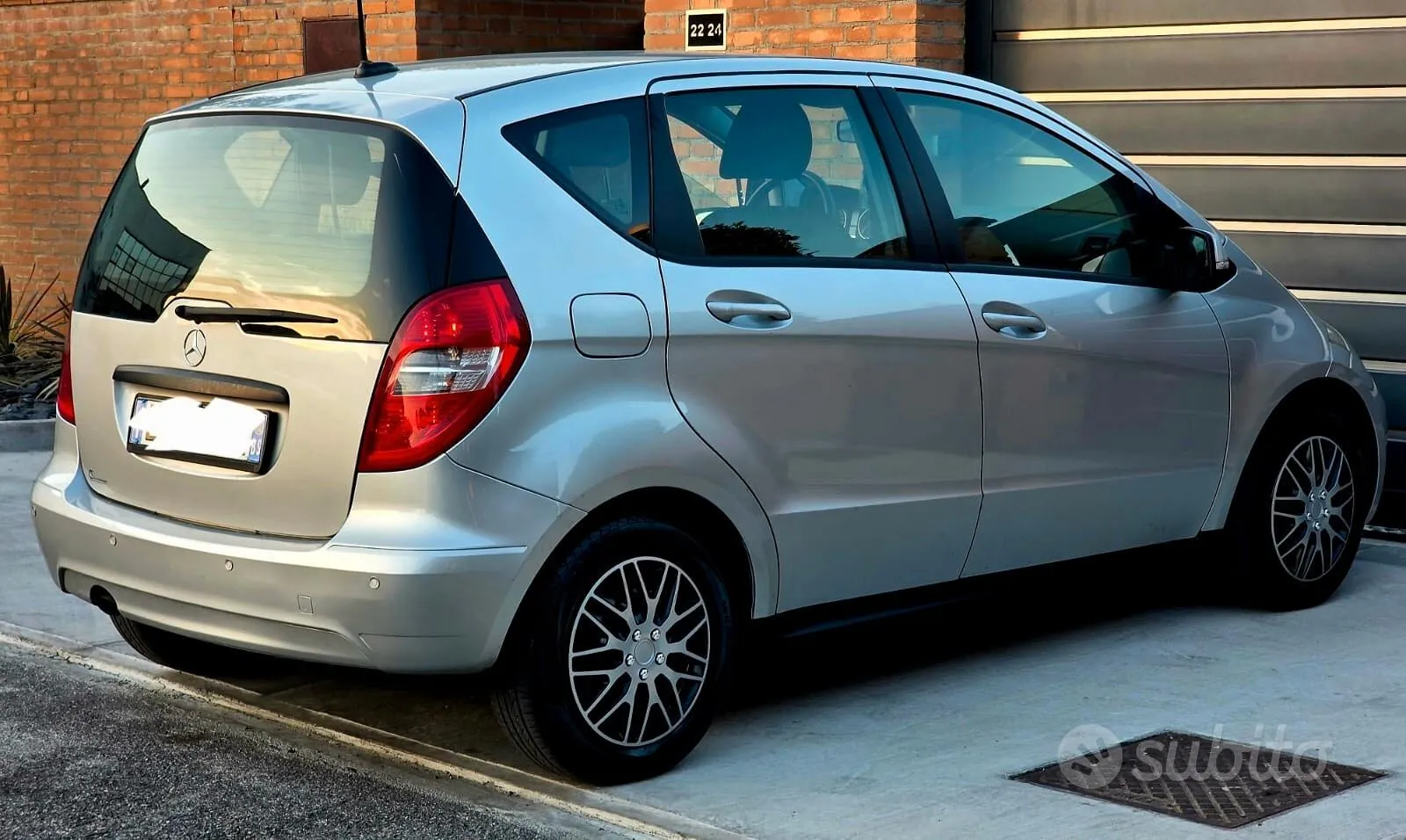 Mercedes-Benz A 2012 photo 3