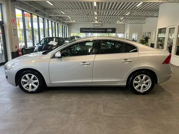 Volvo S60 2011 photo 4