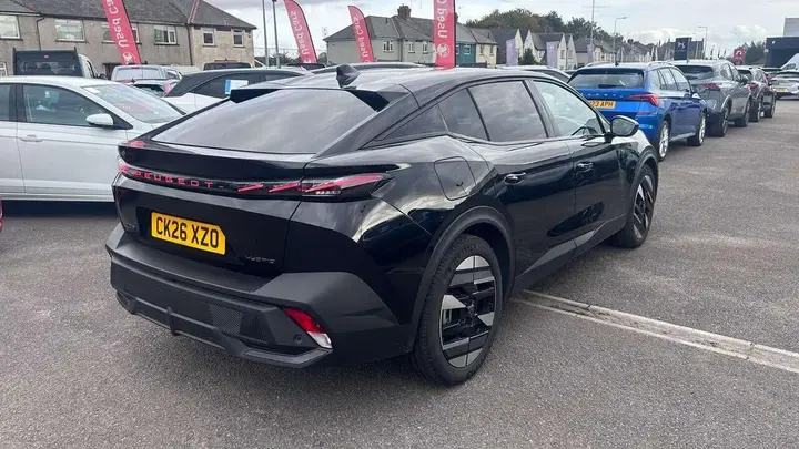 Peugeot 408 2026 photo 2