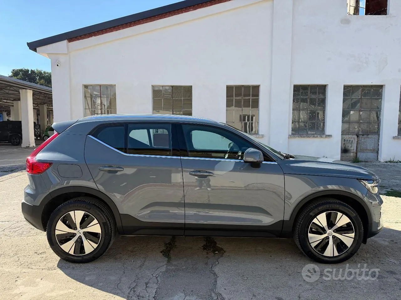 Volvo Xc40 2022 photo 4