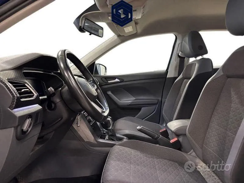 Volkswagen T-Cross 2019 photo 2