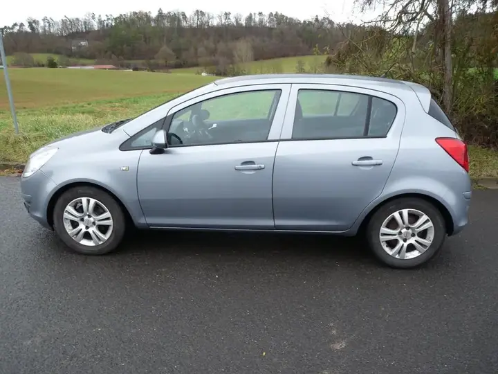 Opel Corsa D