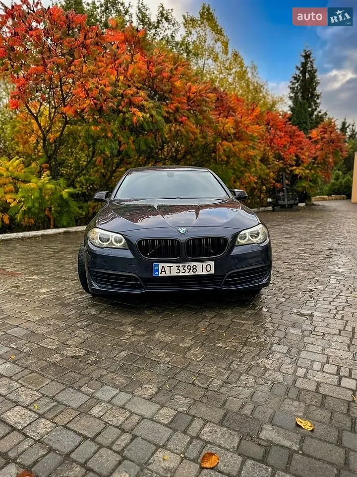 BMW 5 Series 2015 photo 2