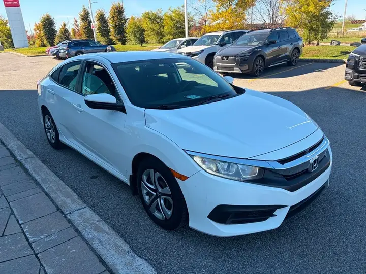 Honda Civic 2016 photo 3