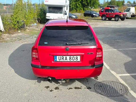 Skoda Octavia 2004 photo 4