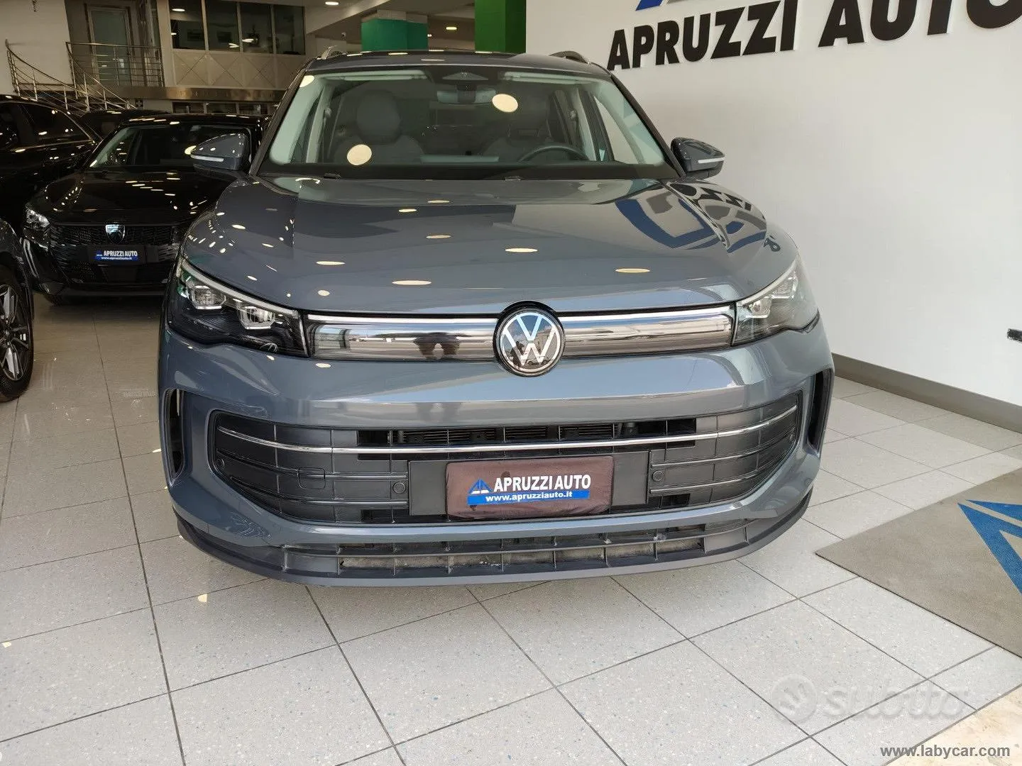 Volkswagen Tiguan 2024 photo 3
