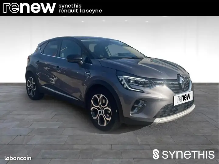 Renault Captur 2022 photo 2