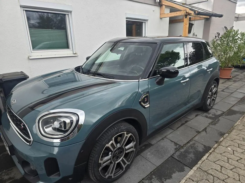 Mini Coopers Countryman