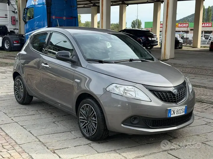 Lancia Ypsilon 2023 photo 3