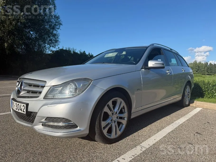 Mercedes-Benz C200