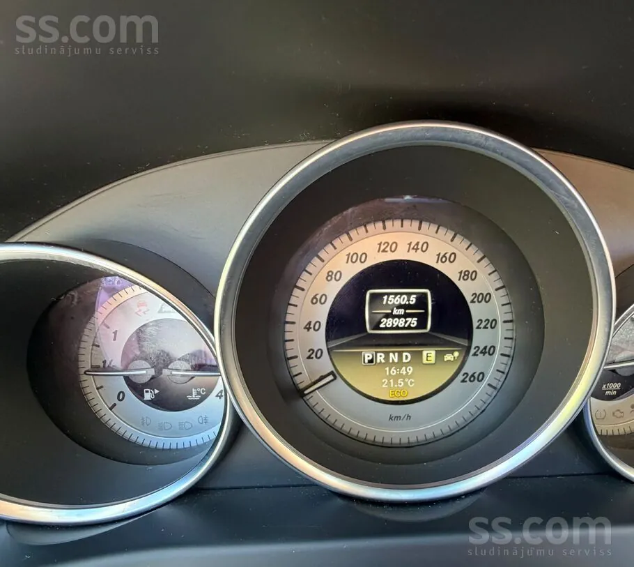 Mercedes-Benz C200 2011 photo 3