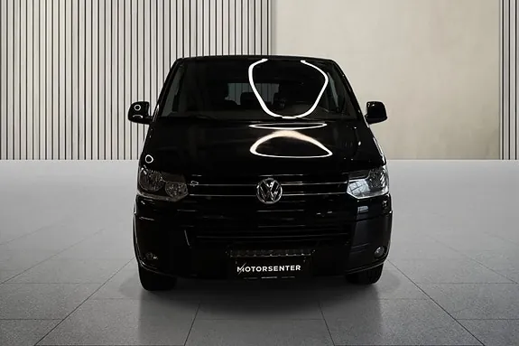 Volkswagen Caravelle 2011 photo 2