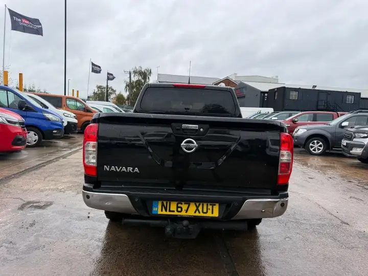 Nissan Navara 2017 photo 4