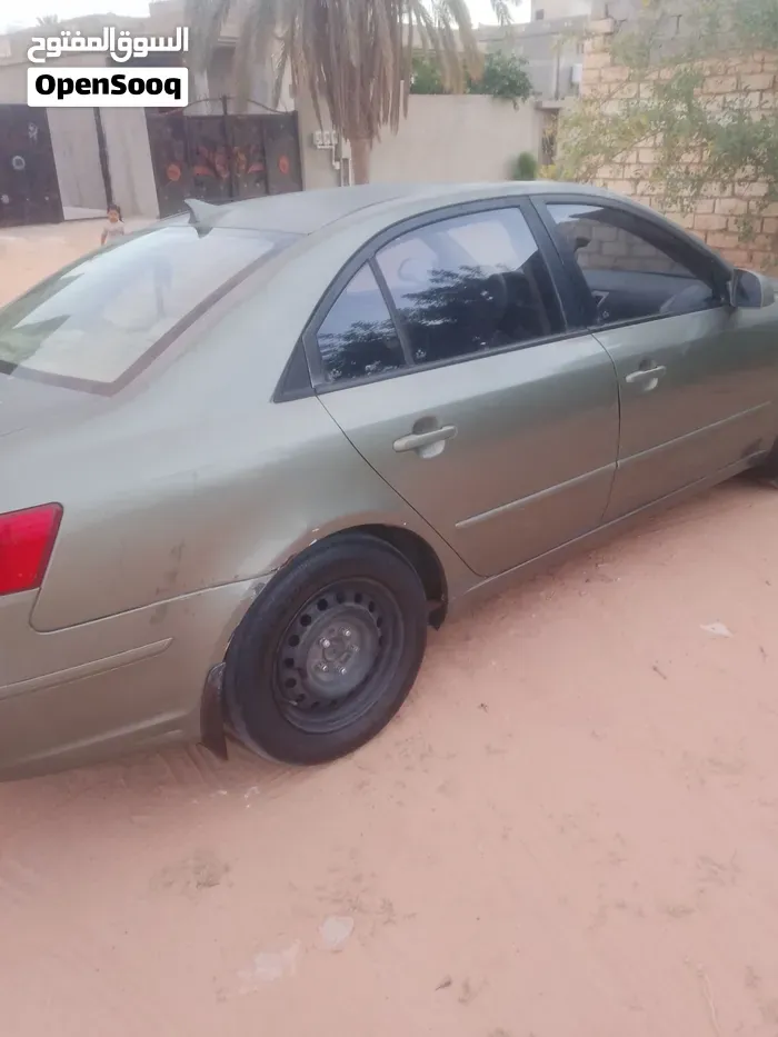 Hyundai Sonata 2009 photo 2