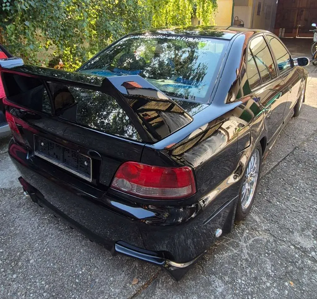 Mitsubishi Galant 1999 photo 3