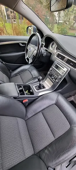 Volvo V70 2011 photo 5