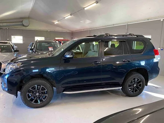Toyota Land Cruiser 2011 photo 4