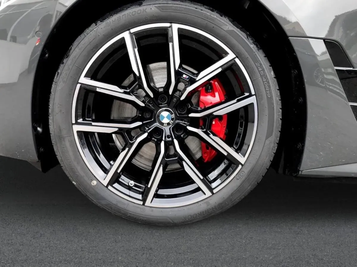 BMW I4 2024 photo 3