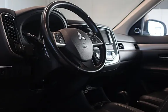 Mitsubishi Outlander 2013 photo 5