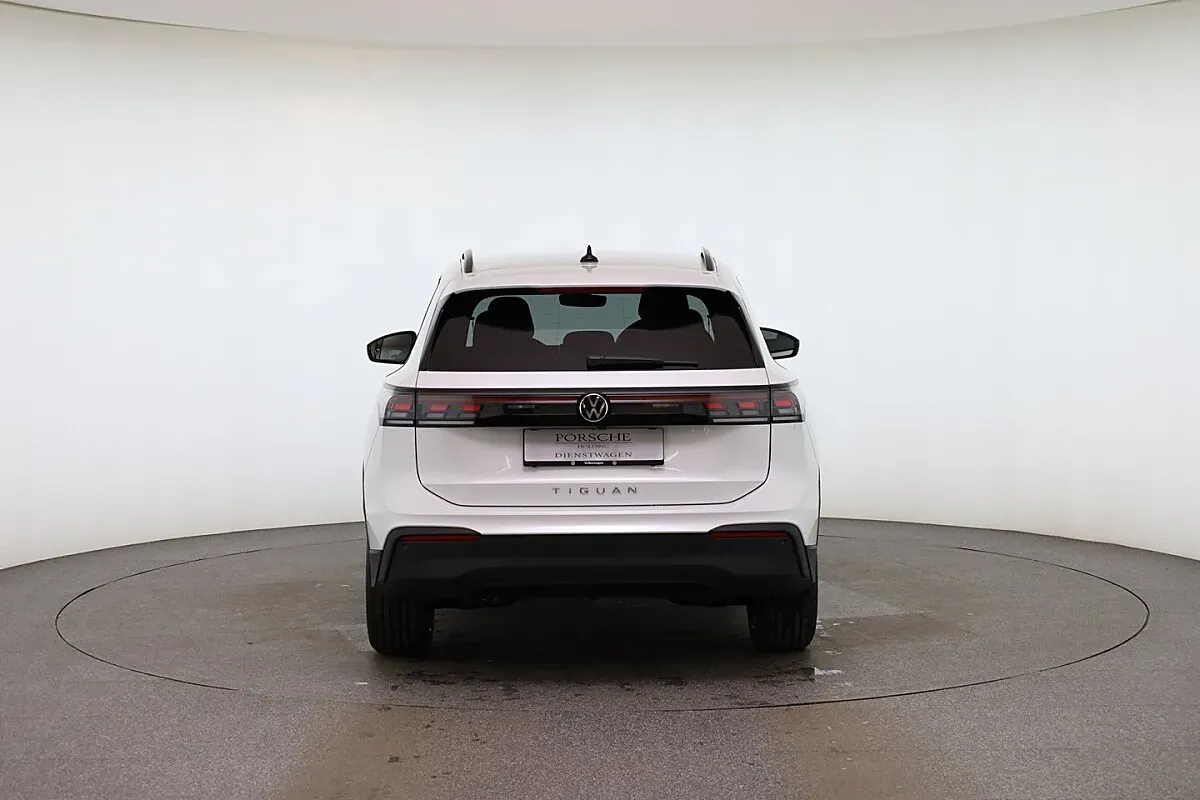 Volkswagen Tiguan 2026 photo 3