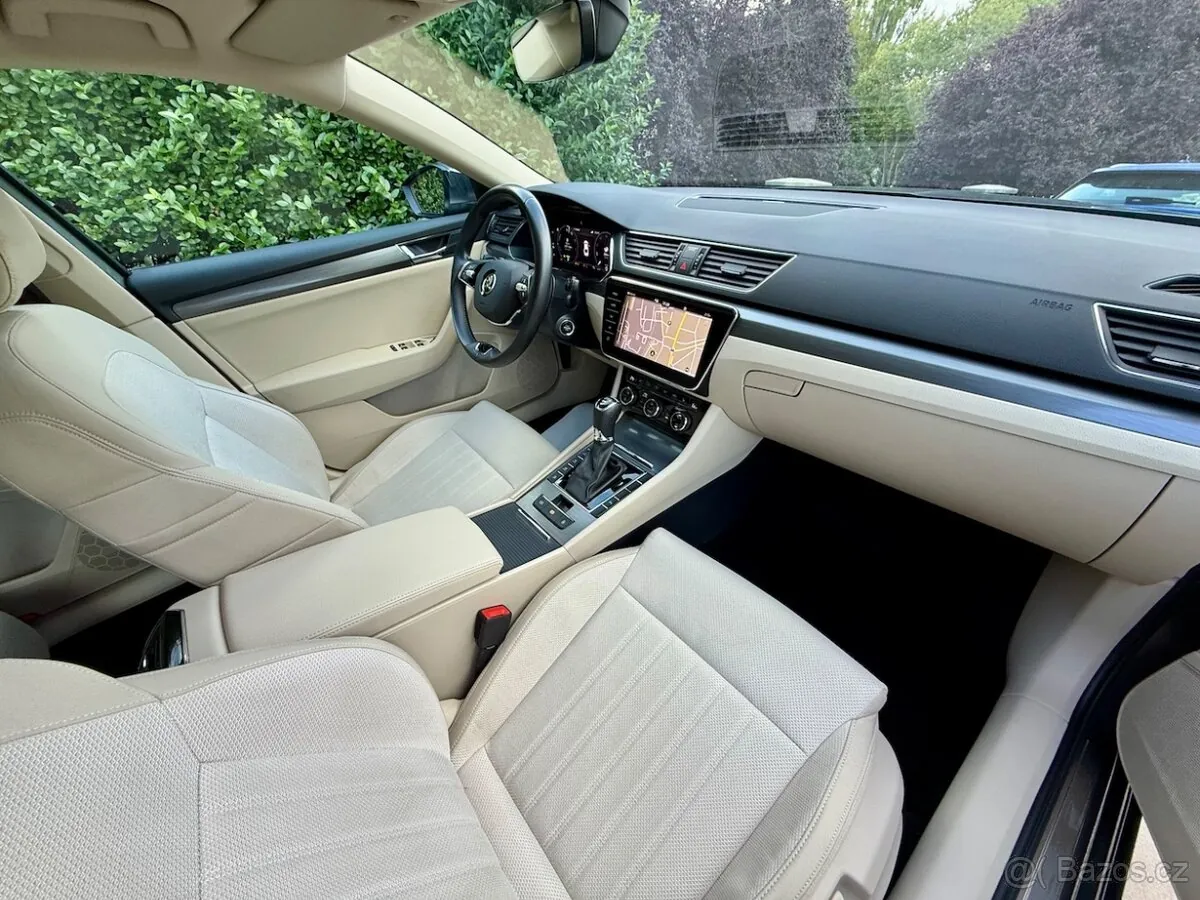 Skoda Superb 2022 photo 4
