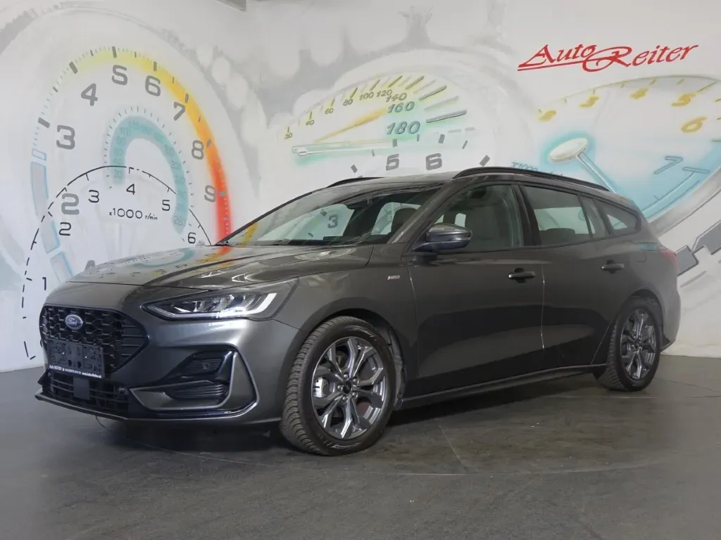Ford Focus 2025 photo 3