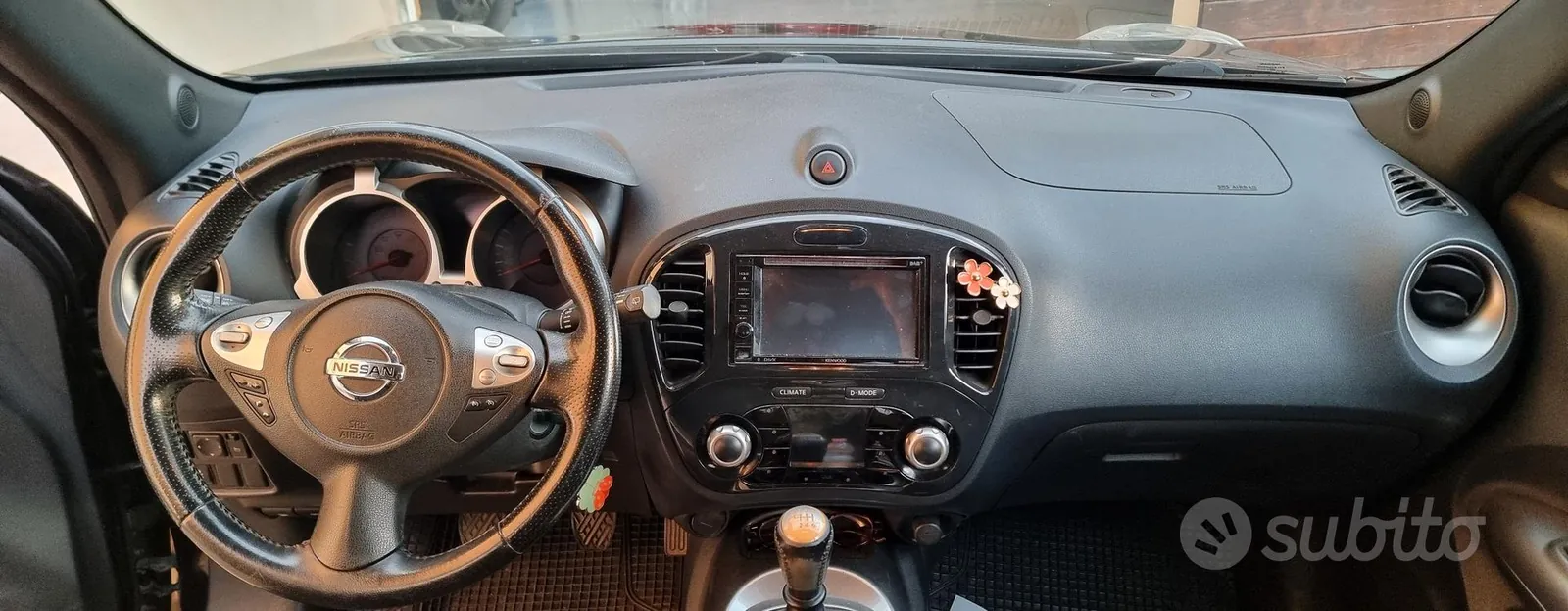 Nissan Juke 2011 photo 5