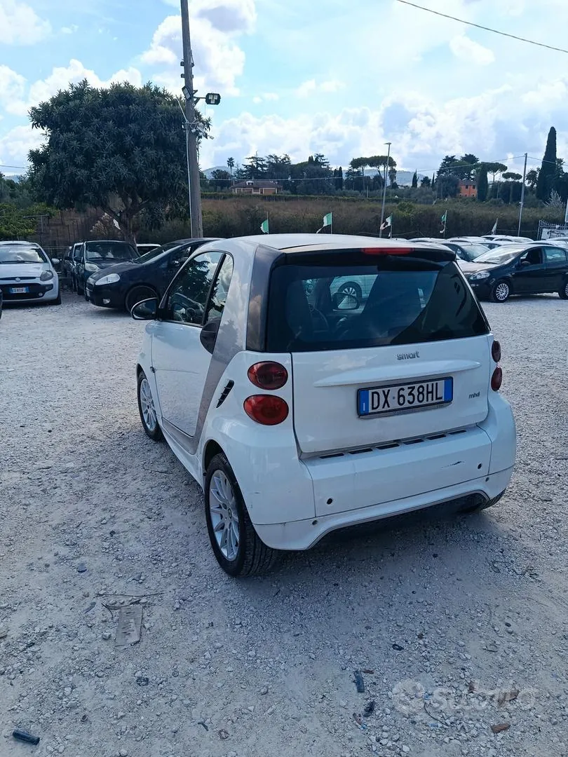 Smart Fortwo 2010 photo 5