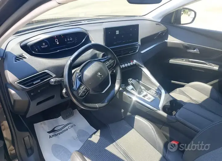 Peugeot 5008 2023 photo 4