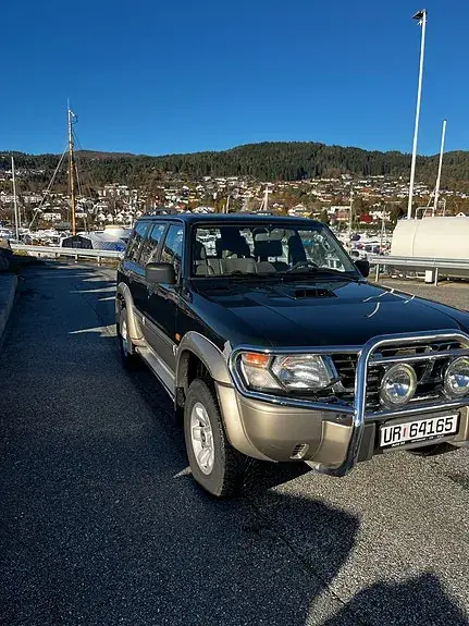 Nissan Patrol 2001 photo 2