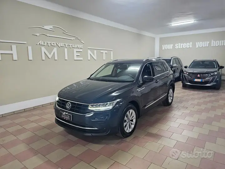Volkswagen Tiguan 2023 photo 2