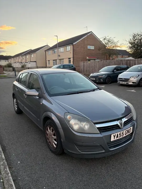 Vauxhall Astra 2005 photo 5