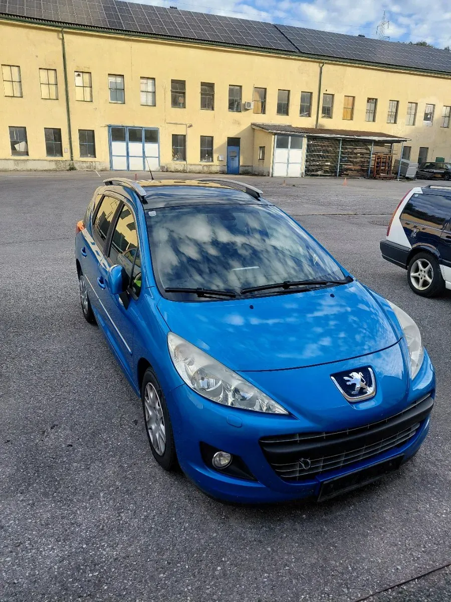 Peugeot 207