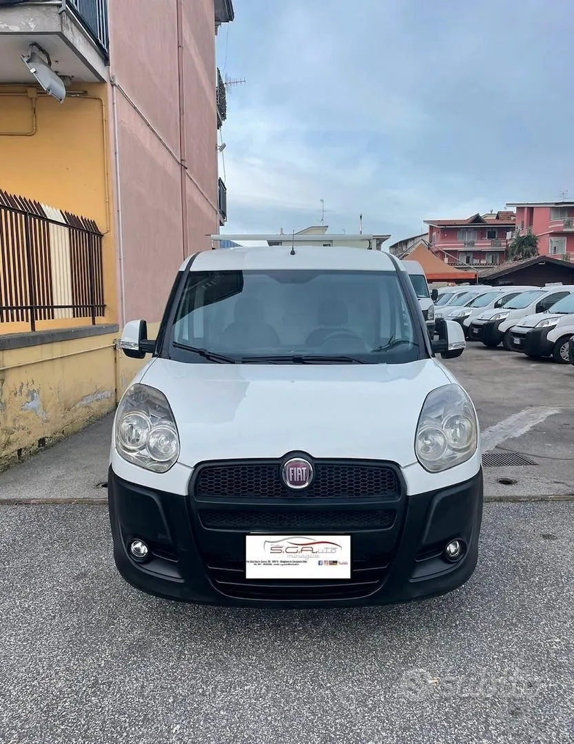 Fiat Doblo 2011 photo 2