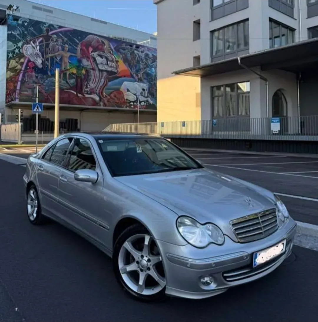 Mercedes-Benz C-Class