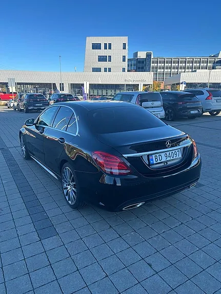 Mercedes-Benz C200 2015 photo 4