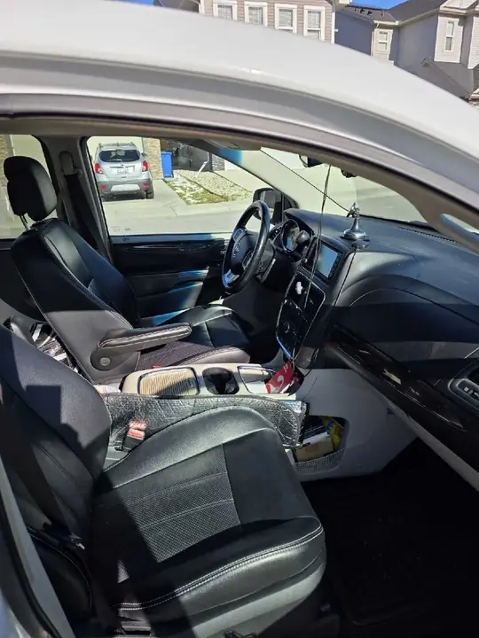 Dodge Grand Caravan 2015 photo 5
