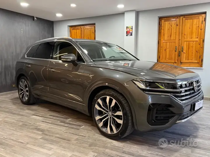 Volkswagen Touareg 2019 photo 4