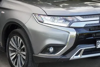 Mitsubishi Outlander 2022 photo 5