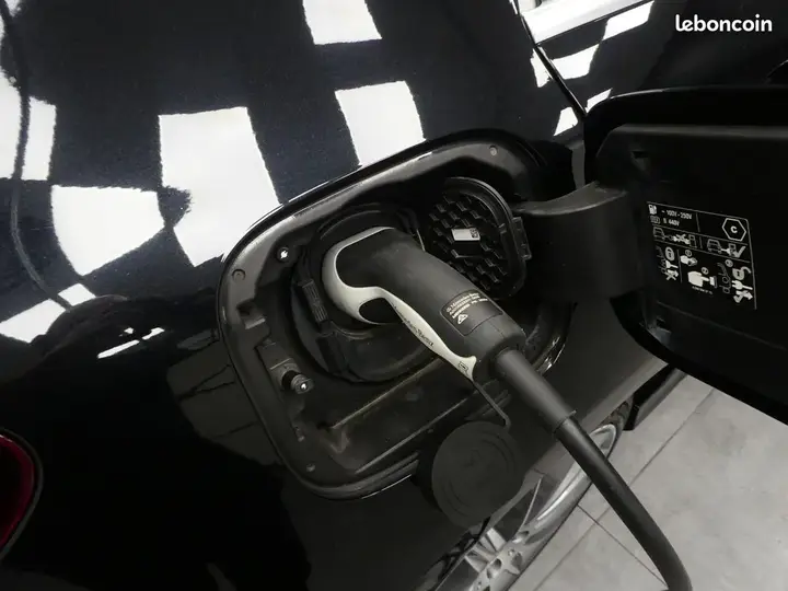 Mercedes-Benz A-Class 2021 photo 5