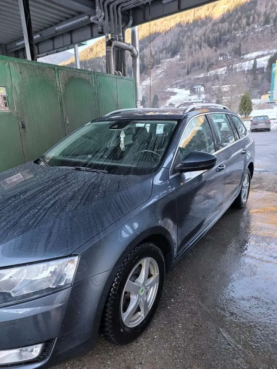 Skoda Octavia 2014 photo 3