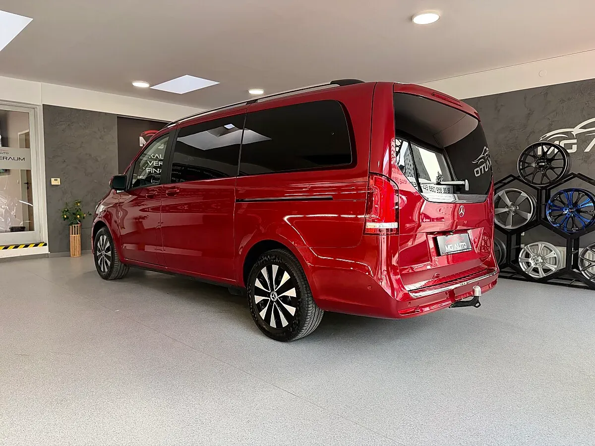 Mercedes-Benz V-Class 2023 photo 5
